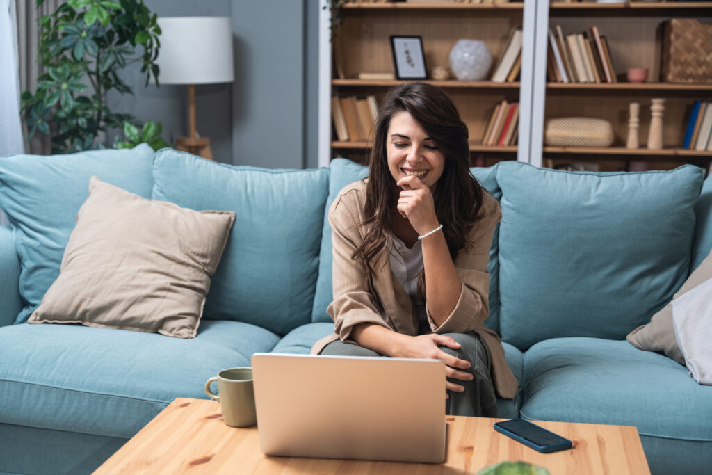 Online counselling and psychotherapy for trauma, anxiety and relationships